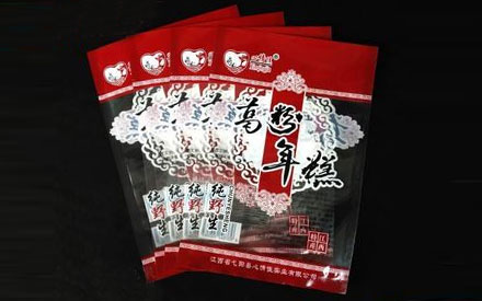 聚酯（PE）材質(zhì)真空包裝袋有哪些特點？