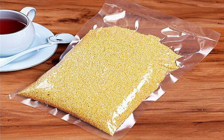 華良食品真空包裝袋不會(huì)產(chǎn)生異味的秘密？